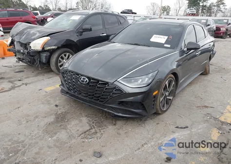2022 Hyundai Sonata Sel Plus z USA, uszkodzony, nr VIN 5NPEJ4J26NH141904